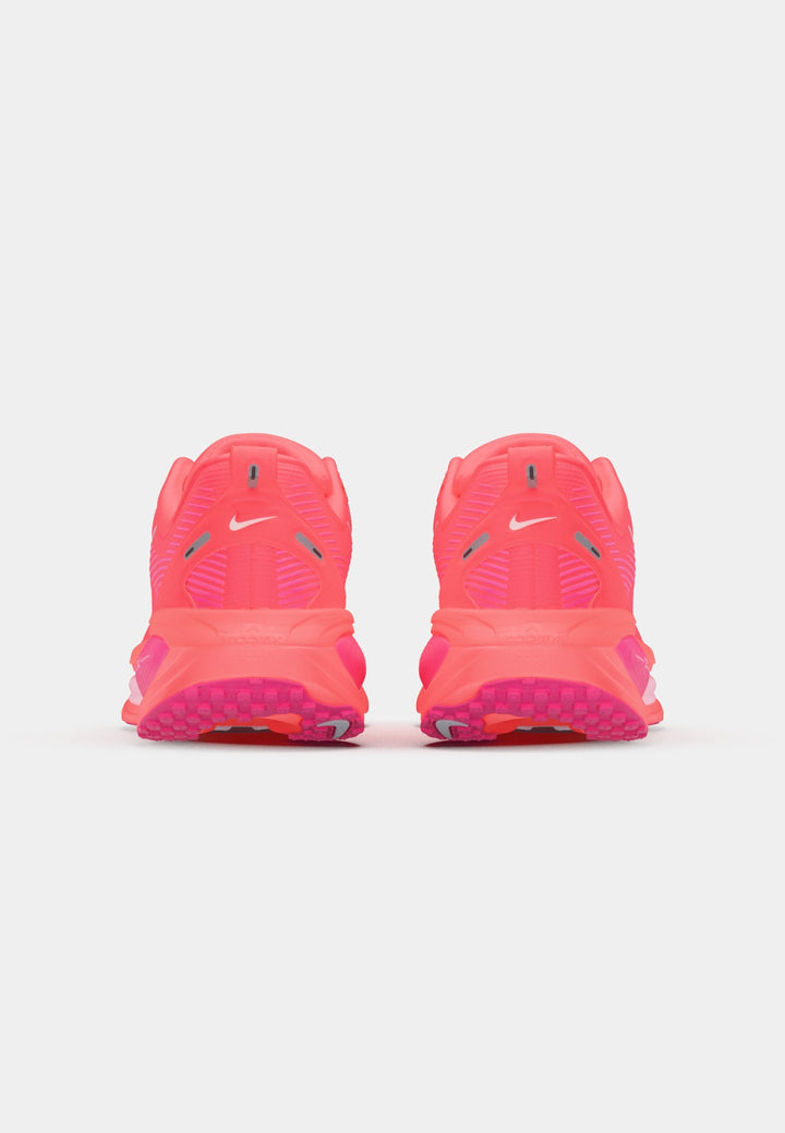 Nike VOMERO 18 - bright crimson/white/hyper pink