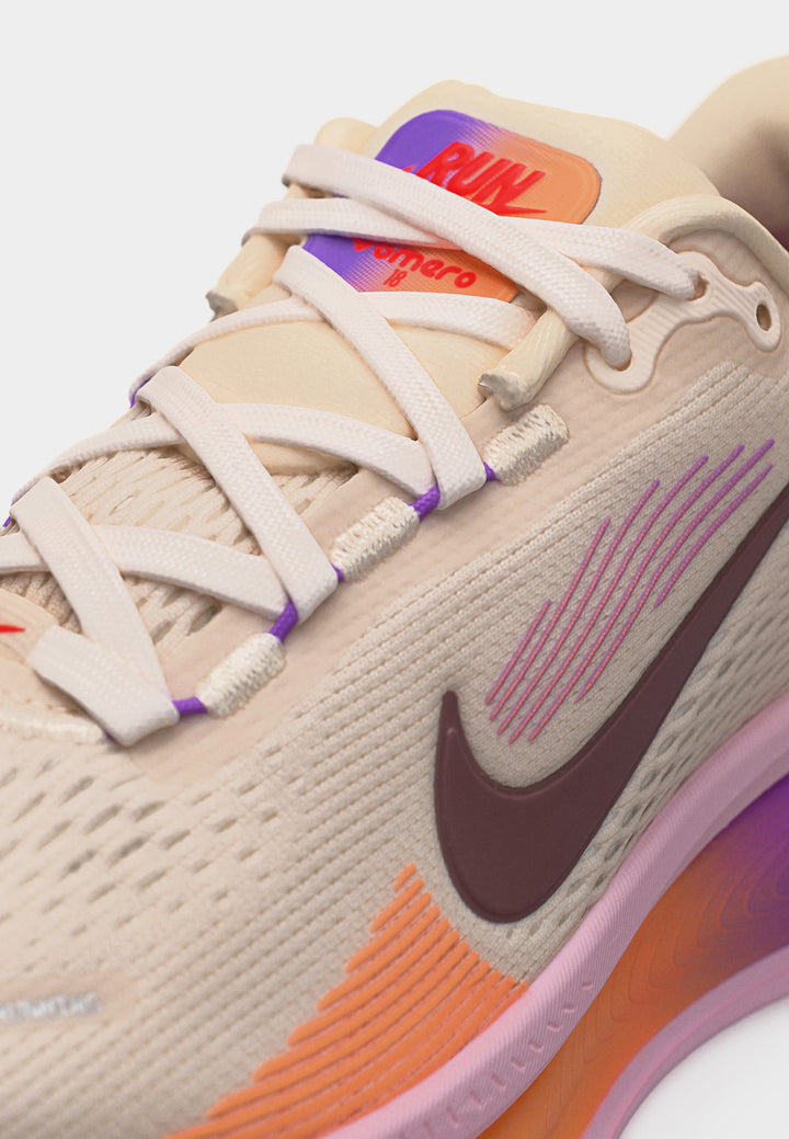 Nike VOMERO 18 - chalk/tattoo/pink foam/bright violet/orange pulse/sail