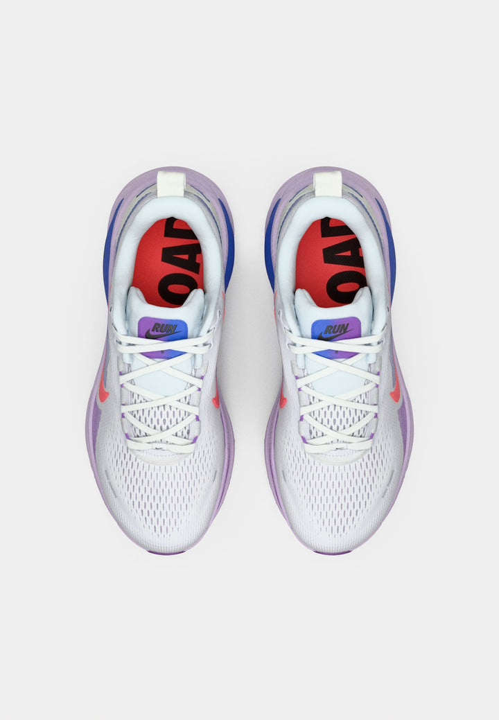Nike VOMERO 18 - white/hot lava/violet mist/sapphire/bright violet/black