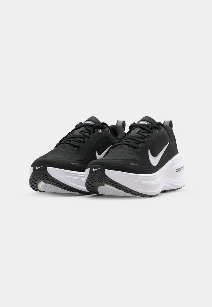 Nike VOMERO PLUS - black/white/cool
