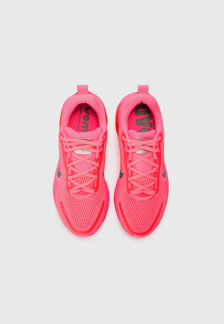 Nike VOMERO 18 - pink/silver-coloured/crimson/hyper orange/gum light brown/hyper pink