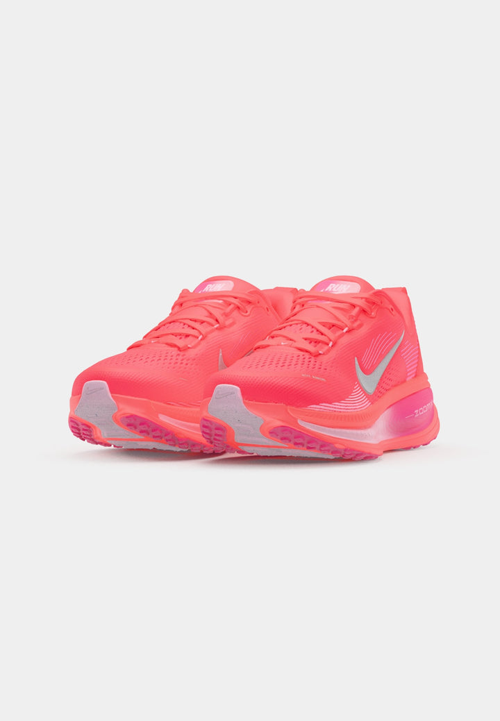 Nike VOMERO 18 - bright crimson/white/hyper pink