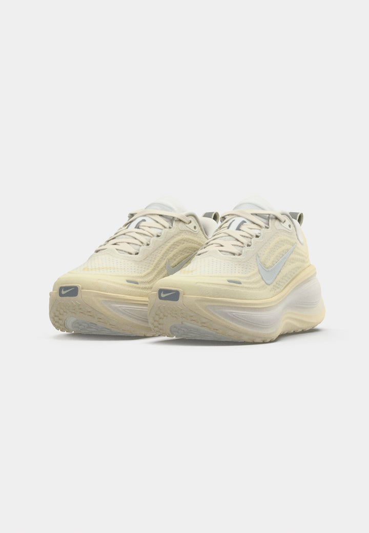 Nike VOMERO PLUS - white/sail/alabaster