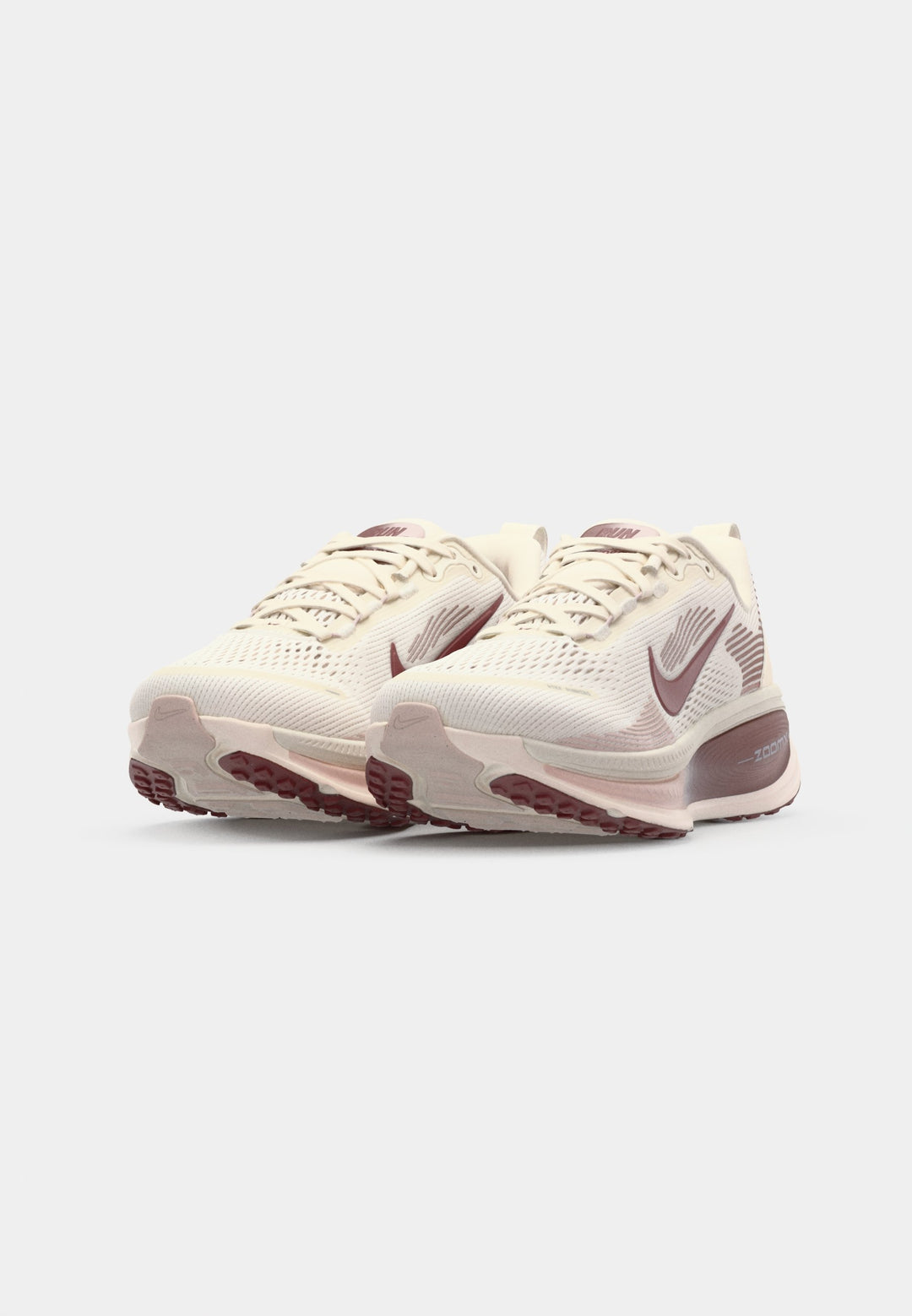 Nike VOMERO 18 - pale ivory/dark team red/red sepia/silt red/phantom